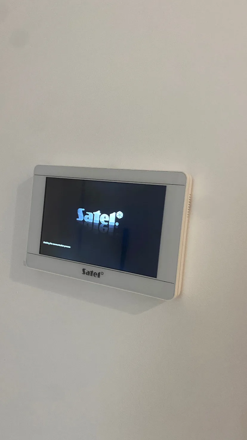 Manipulator SATEL